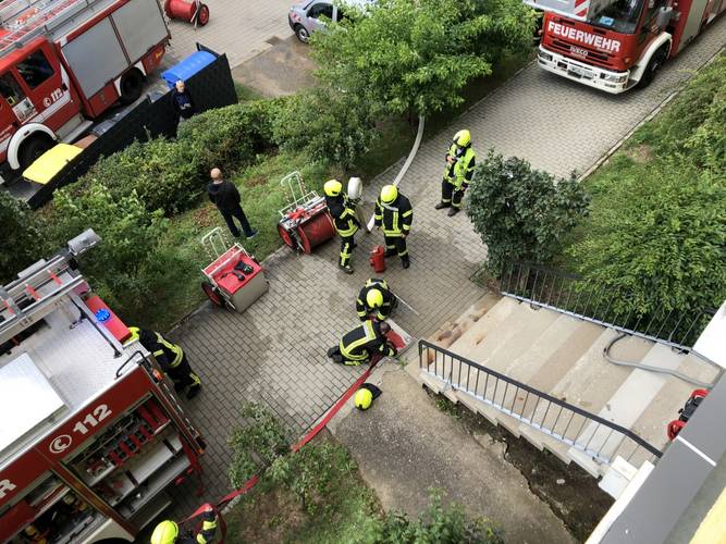 Feuerwehreinsatz in der Berthold-Brecht-Straße in Werdau ©J. Hübler